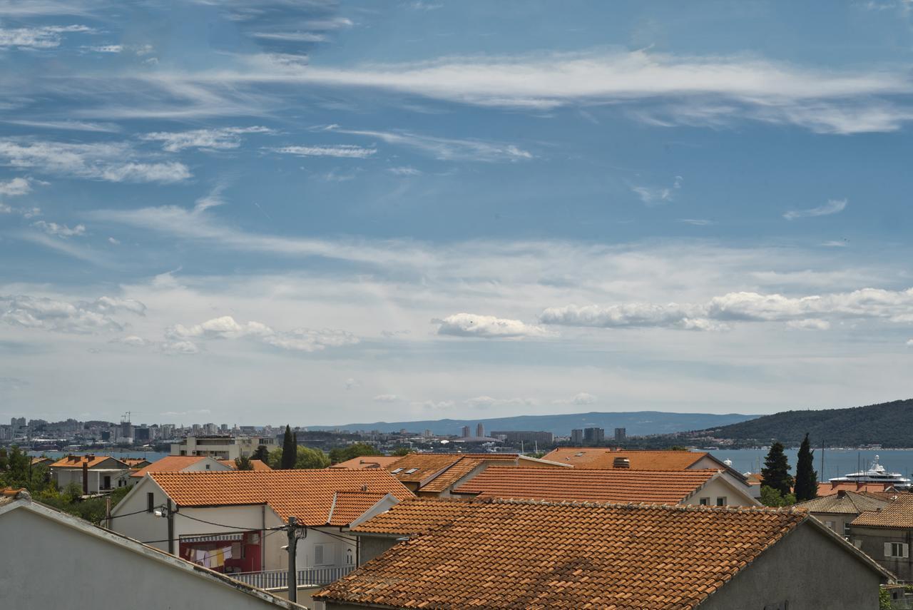Apartment Noel Kastela Exterior photo