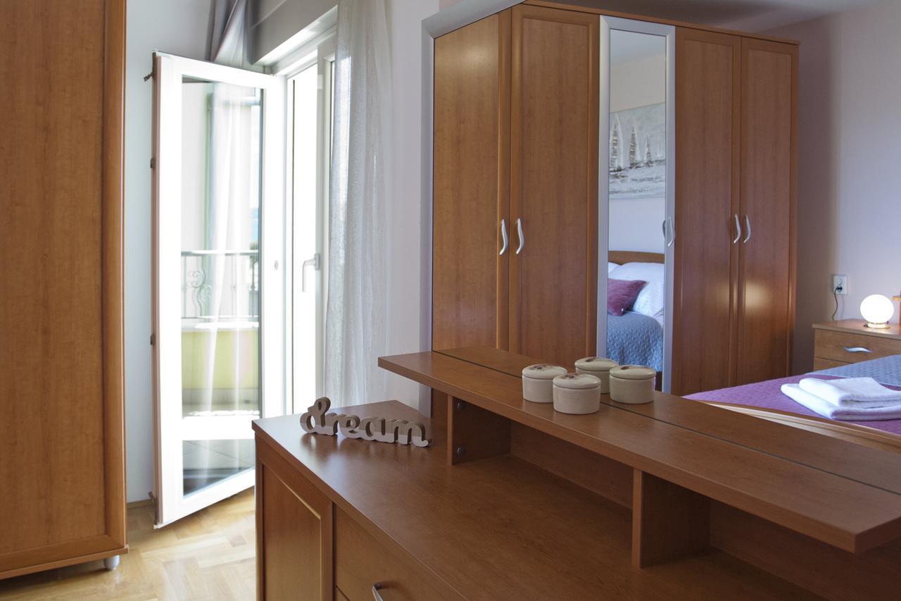 Apartment Noel Kastela Exterior photo